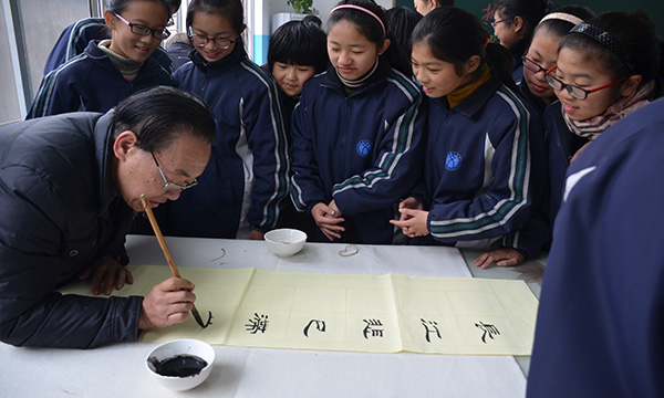 松阳县汇文中学-汇文中学 辟教学改革蹊径 办高端,精品初中